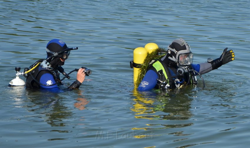 PWasser Einsatz BF FF Koeln Troisdorf Rotter See P096.JPG